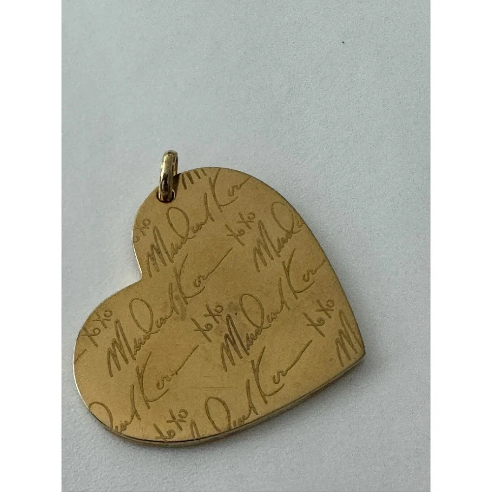 Michael Kors Gold Tone Engraved Signature‎ XOXO Heart Charm Pendant